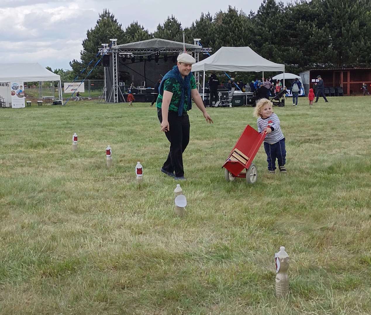 Knihovna pod širým nebem